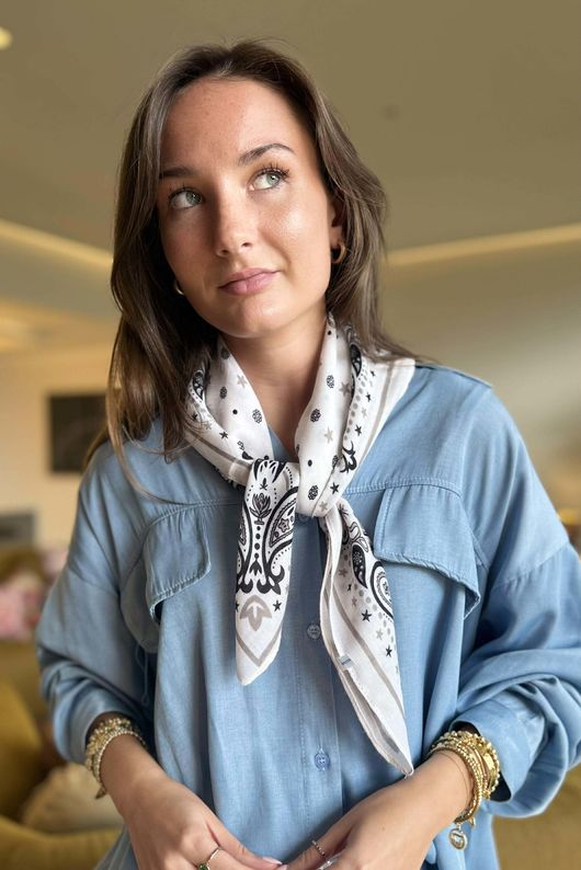 Sloane Star Classic Bandana Ecru 